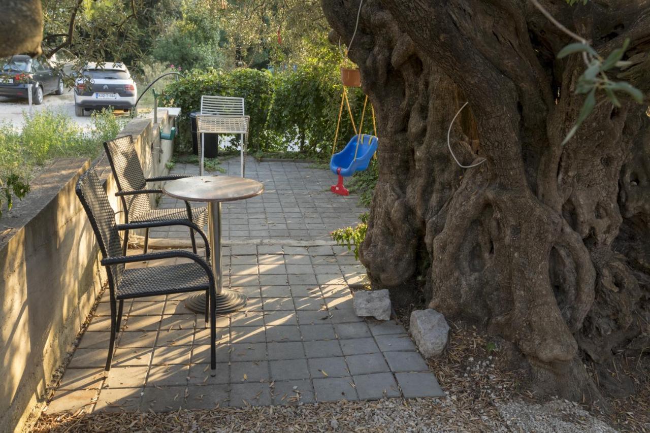 Apartments With A Parking Space Zuljana, Peljesac - 4573 المظهر الخارجي الصورة